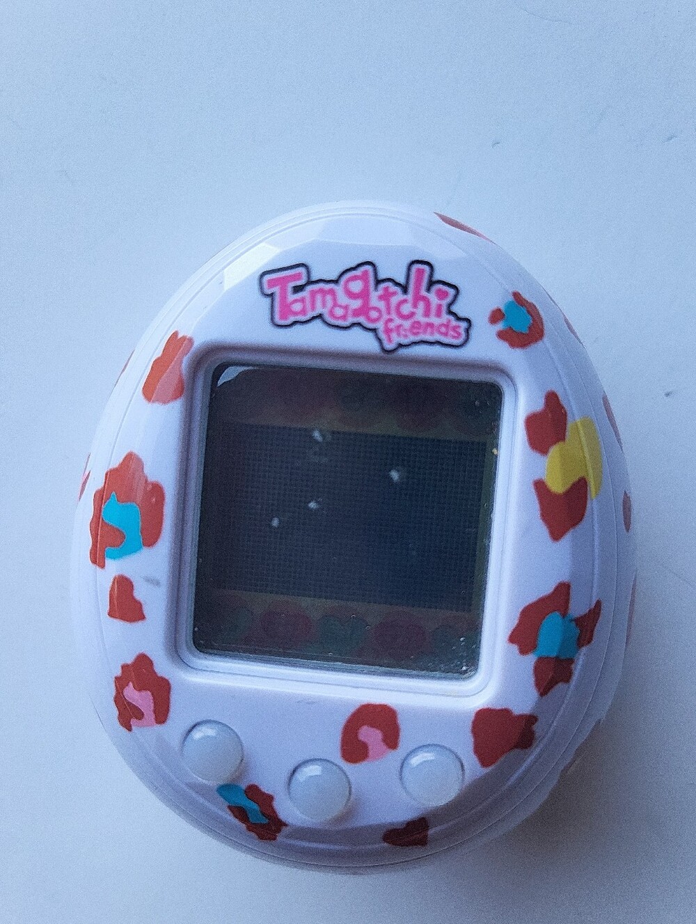 Bandai Tamagotchi Friends English White Colorful Leopard Shell 2013 Virtual Pet